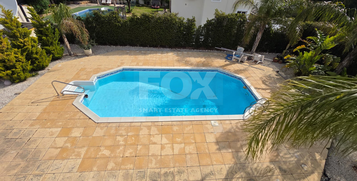 Three bedroom detached house for rent in Agios Tychonas - furnished with private pool