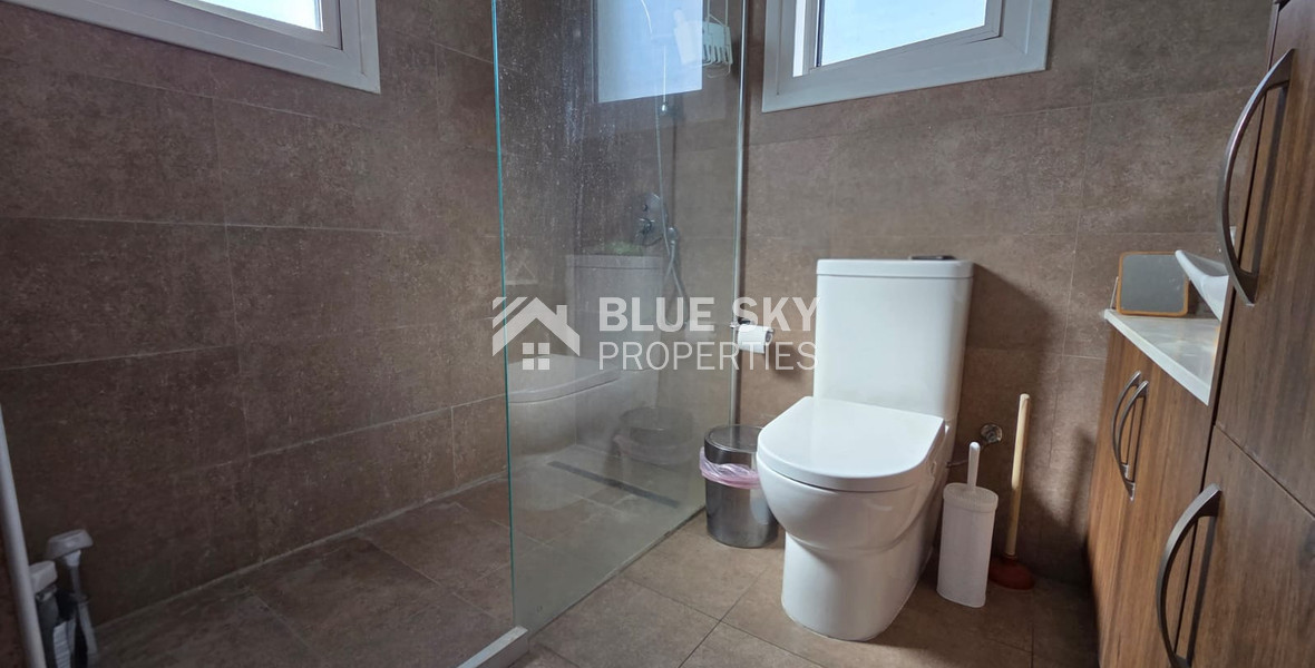 Three bedroom detached house for rent in Agios Tychonas - furnished with private pool