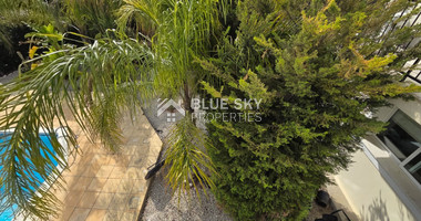 Three bedroom detached house for rent in Agios Tychonas - furnished with private pool