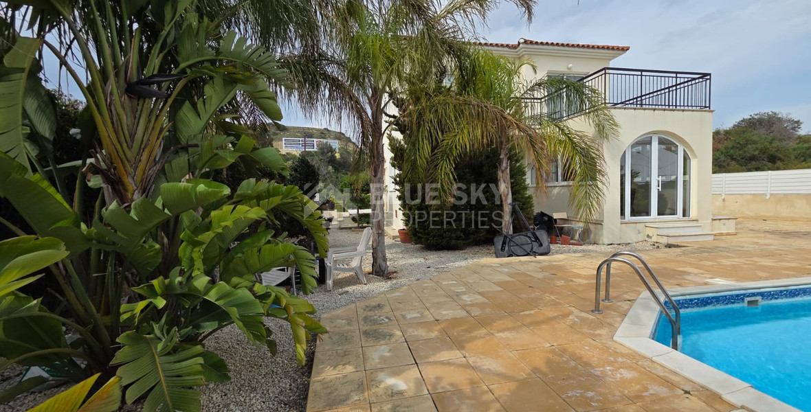 Three bedroom detached house for rent in Agios Tychonas - furnished with private pool