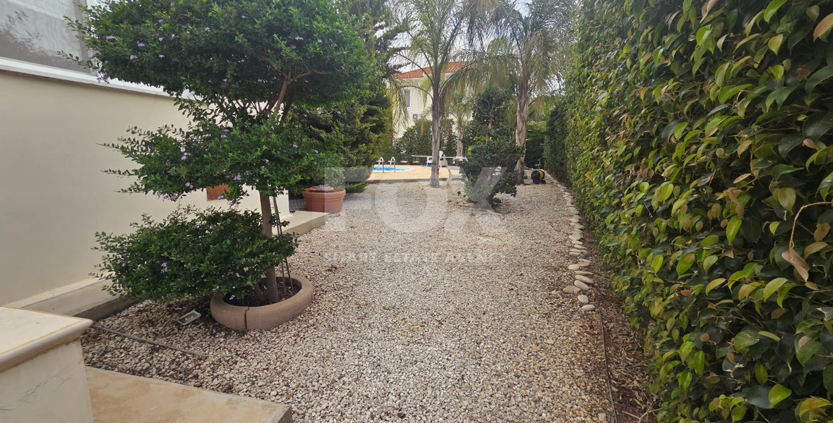 Three bedroom detached house for rent in Agios Tychonas - furnished with private pool