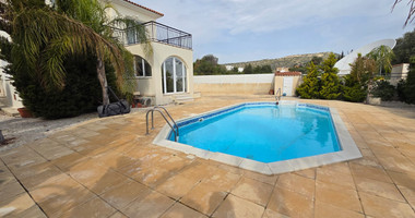 Three bedroom detached house for rent in Agios Tychonas - furnished with private pool