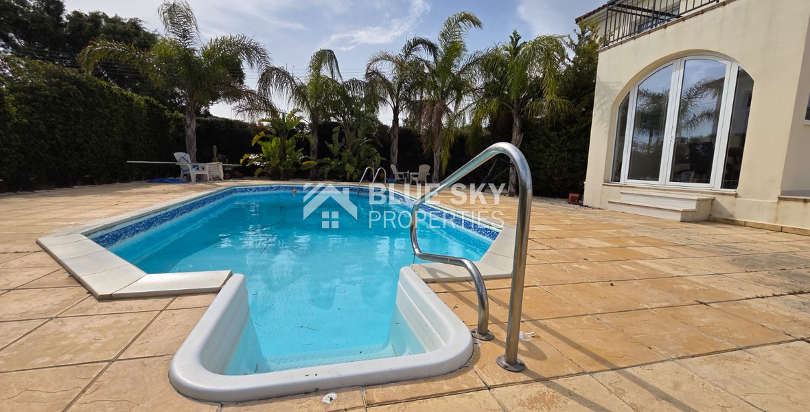 Three bedroom detached house for rent in Agios Tychonas - furnished with private pool