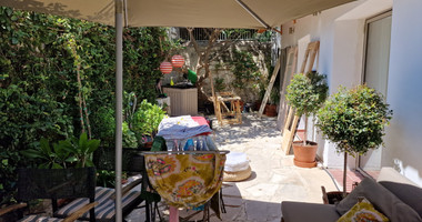 Unique Two bedroom House For Sale