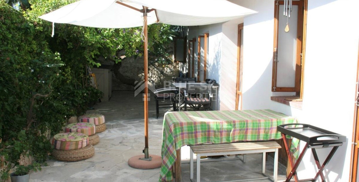 Unique Two bedroom House For Sale