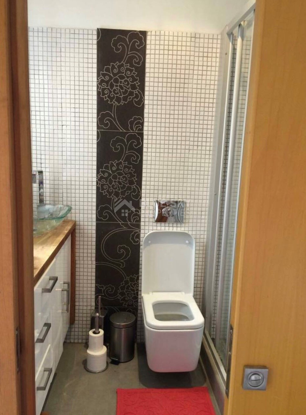 Unique Two bedroom House For Sale