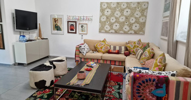 Unique Two bedroom House For Sale