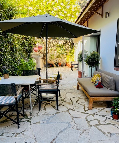 Unique Two bedroom House For Sale