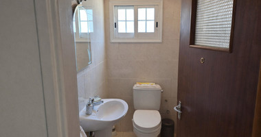 Three Bedroom Ground Floor House for Rent in Agios Theodoros, Paphos