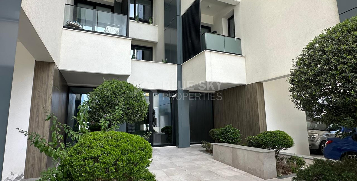For Sale Luxury Three-Bedroom Apartment  in Mesa Geitonia, Limassol