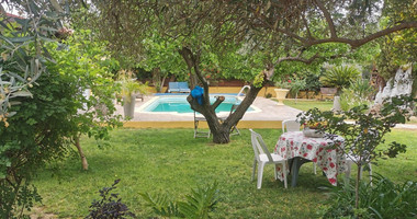 Spacious  Four Bedroom Detached Home with Pool in Kolossi