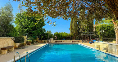 Stunning Villa for rent at Argaka near the beach