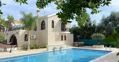 Stunning Villa for rent at Argaka near the beach