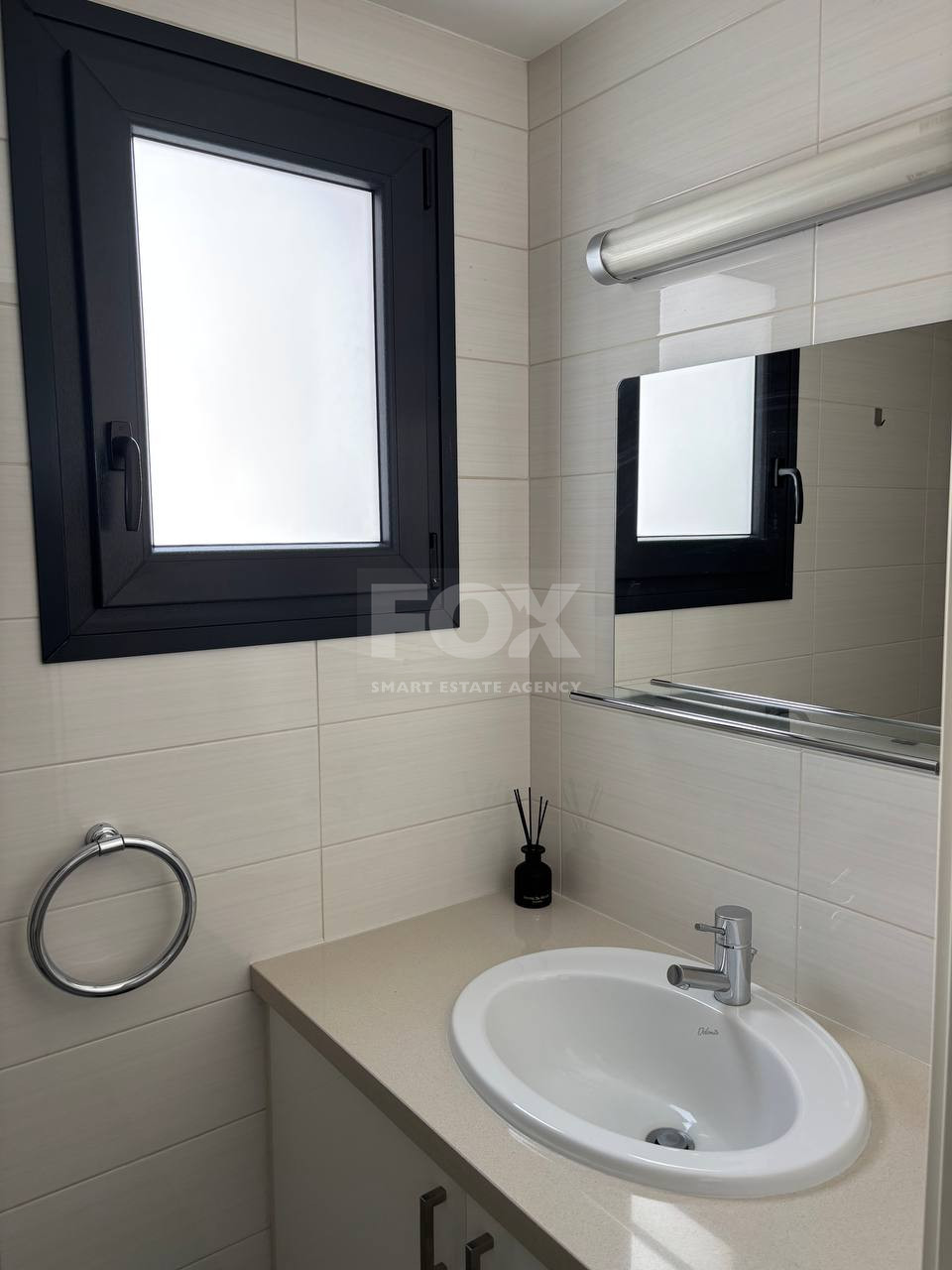 Modern 2-Bedroom Apartment for Rent in Mesa Geitonia – Fully Furnished & Move-In Ready