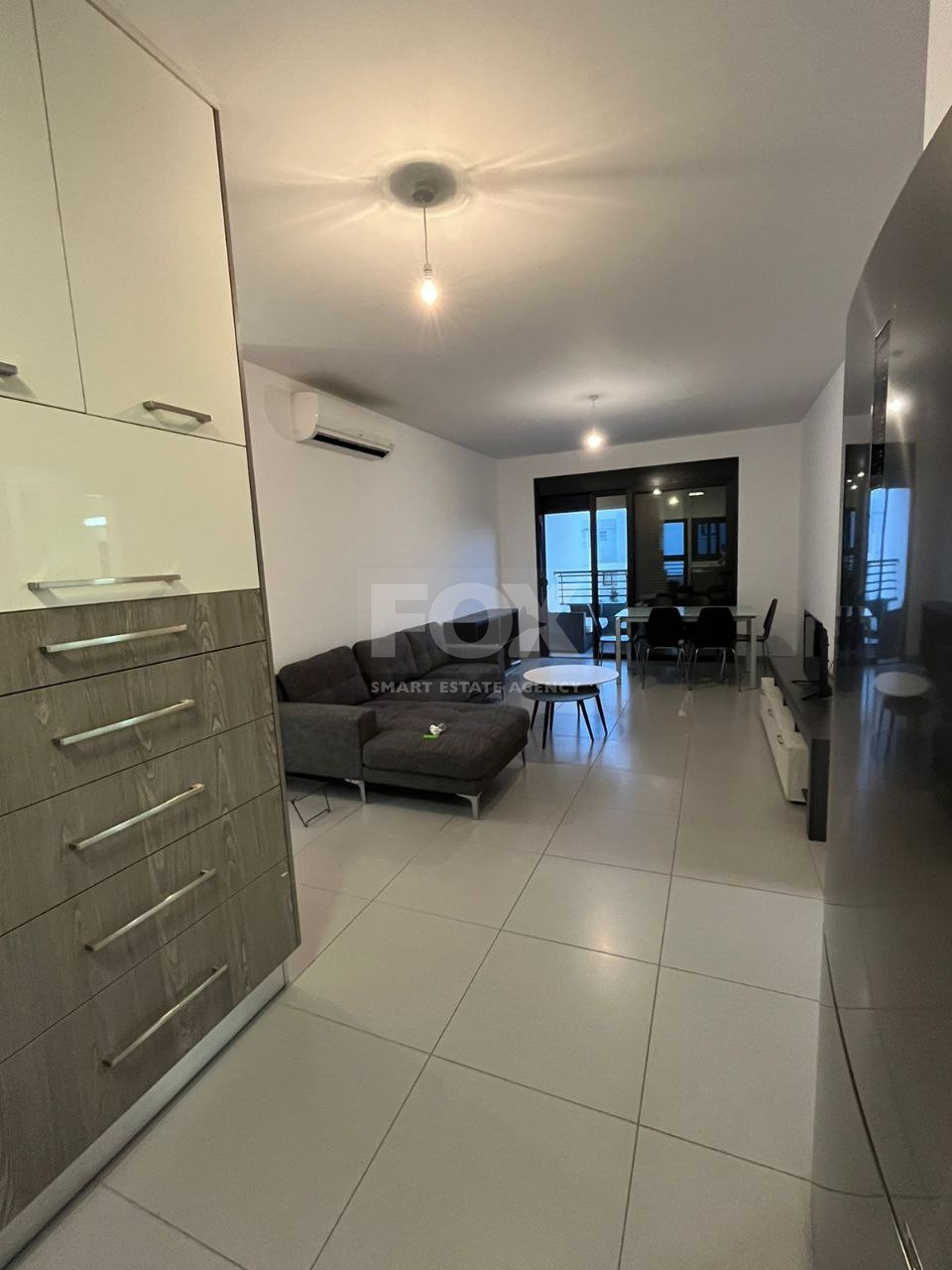 Modern 2-Bedroom Apartment for Rent in Mesa Geitonia – Fully Furnished & Move-In Ready