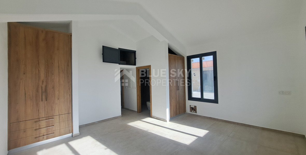 Modern Six Bedroom Villa in Lasa with Sea Views