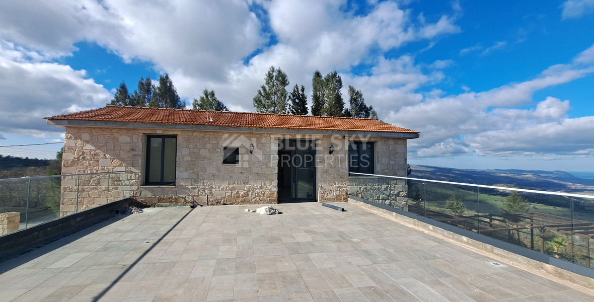 Modern Six Bedroom Villa in Lasa with Sea Views