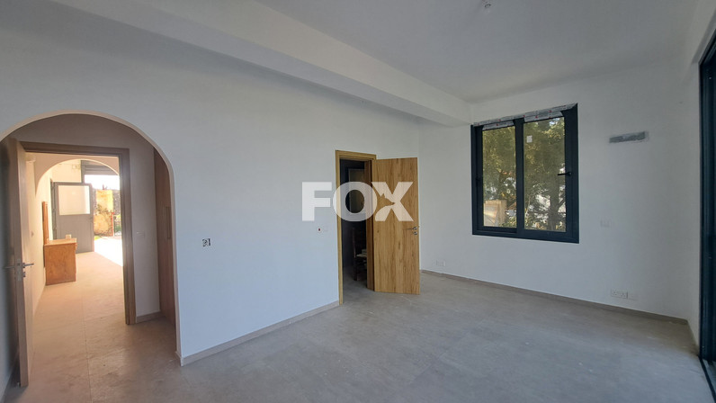 Commercial properties 280 m² for sale in Lasa, Paphos, Cyprus