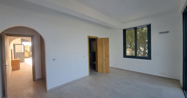 Modern Six Bedroom Villa in Lasa with Sea Views