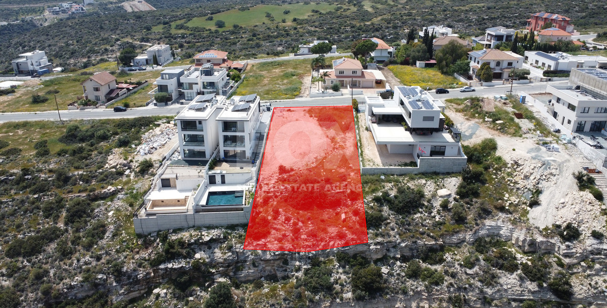 Elevated Plot for Sale in Agia Fyla: with Panoramic Sea & City Views