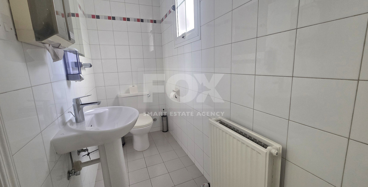 Clinic/ Office/ Private tutoring school/ Yoga studio for rent in Katholiki