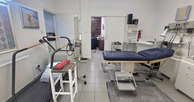 Clinic/ Office/ Private tutoring school/ Yoga studio for rent in Katholiki