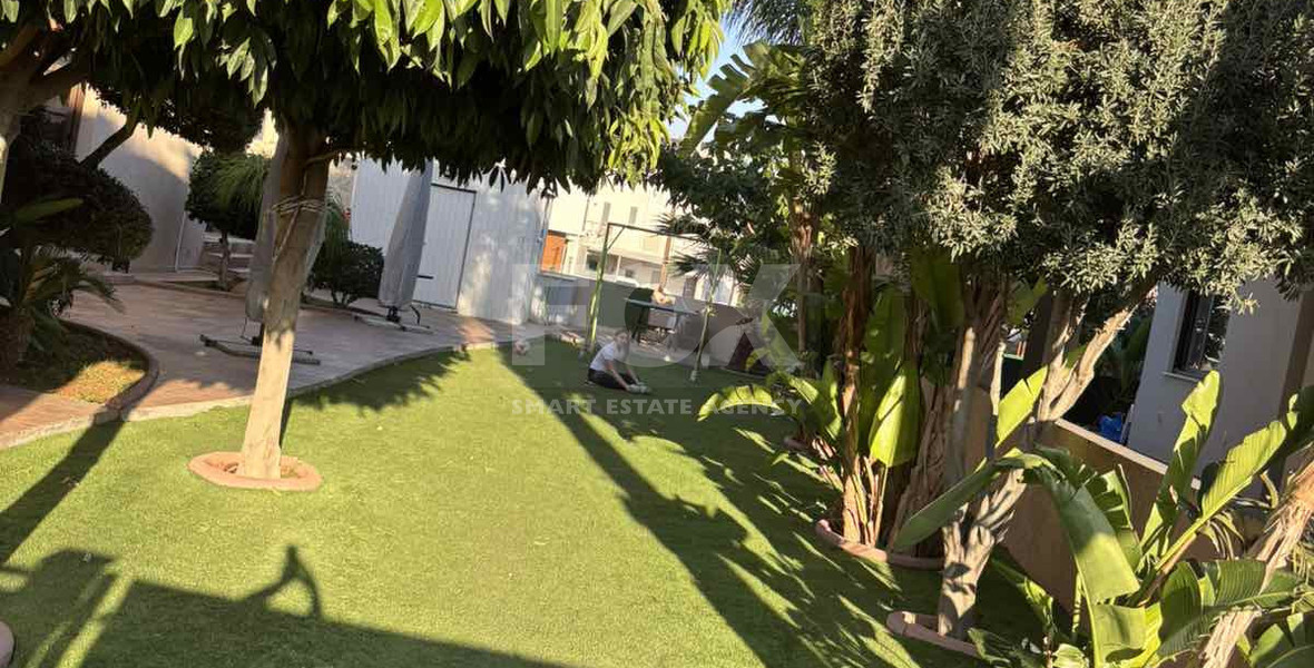 Spacious 3-Bedroom Furnished House for Rent in Ypsonas