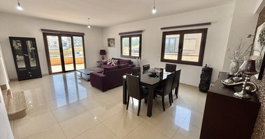 Spacious 3-Bedroom Furnished House for Rent in Ypsonas