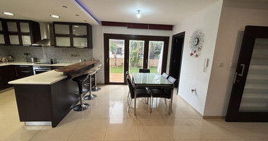Spacious 3-Bedroom Furnished House for Rent in Ypsonas