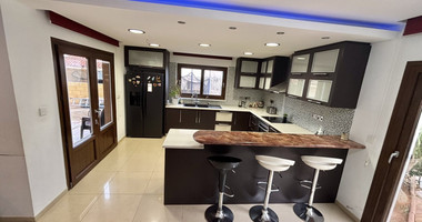 Spacious 3-Bedroom Furnished House for Rent in Ypsonas