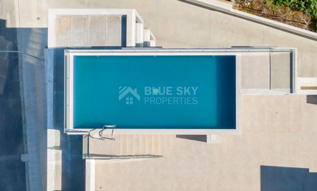 Modern Two-Bedroom Furnished Apartment for Rent in Limassol with Communal Pool & Rooftop Terrace