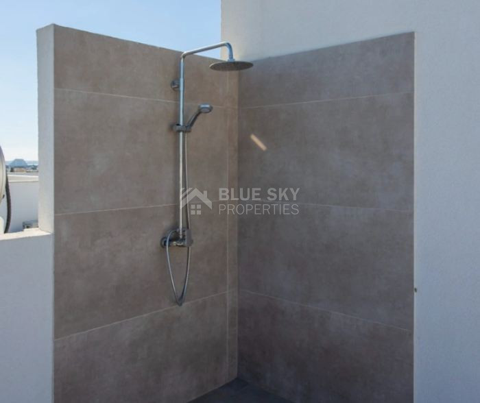 Modern Two-Bedroom Furnished Apartment for Rent in Limassol with Communal Pool & Rooftop Terrace