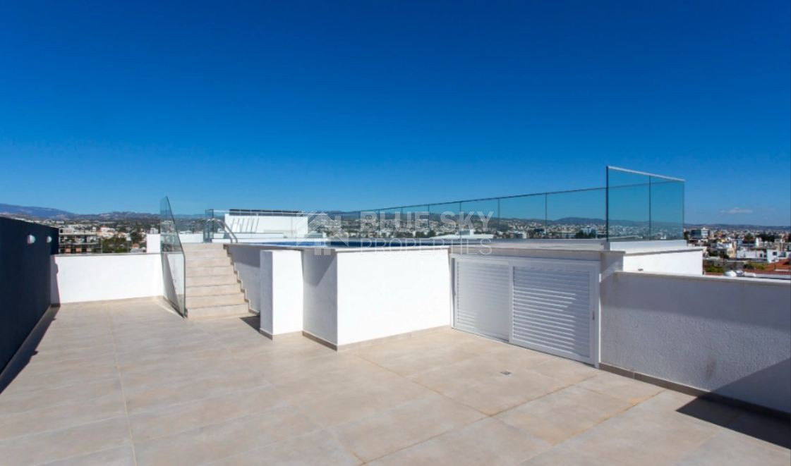 Modern Two-Bedroom Furnished Apartment for Rent in Limassol with Communal Pool & Rooftop Terrace