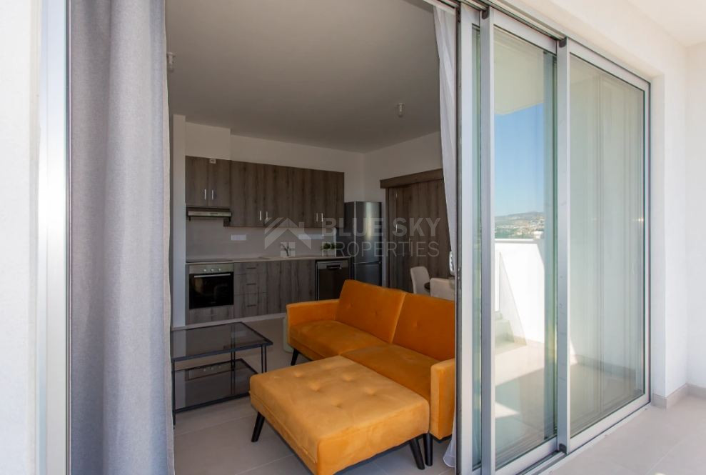 Modern One-Bedroom Furnished Apartment for Rent in Kato Polemidia with Communal Pool & Rooftop Terrace