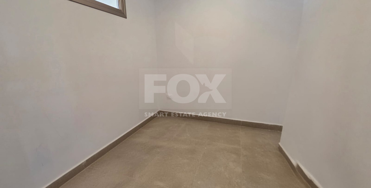 Two-Bedroom Semi-Detached Furnished House with Office for Rent in Ypsonas