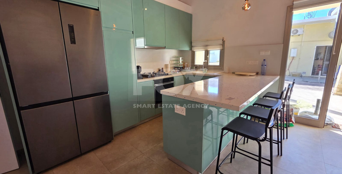 Two-Bedroom Semi-Detached Furnished House with Office for Rent in Ypsonas