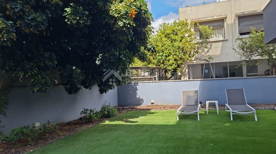 Two-Bedroom Fully Furnished Apartment with communal Jacuzzi for Rent in Kapsalos, Limassol | Quiet Family Area