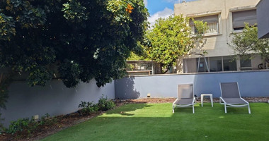 Two-Bedroom Fully Furnished Apartment with communal Jacuzzi for Rent in Kapsalos, Limassol | Quiet Family Area