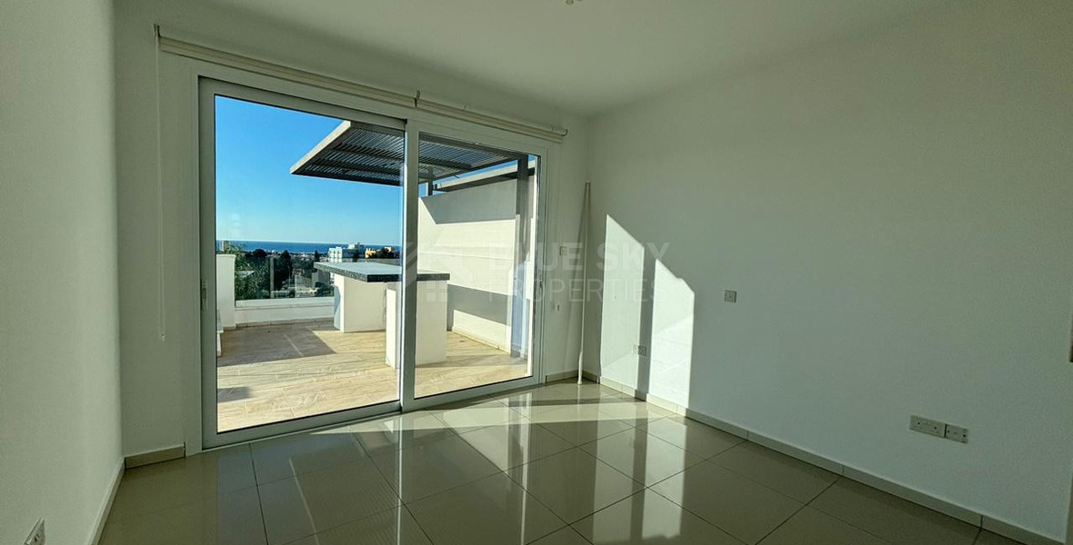 Stunning Penthouse in Pafos center for rent
