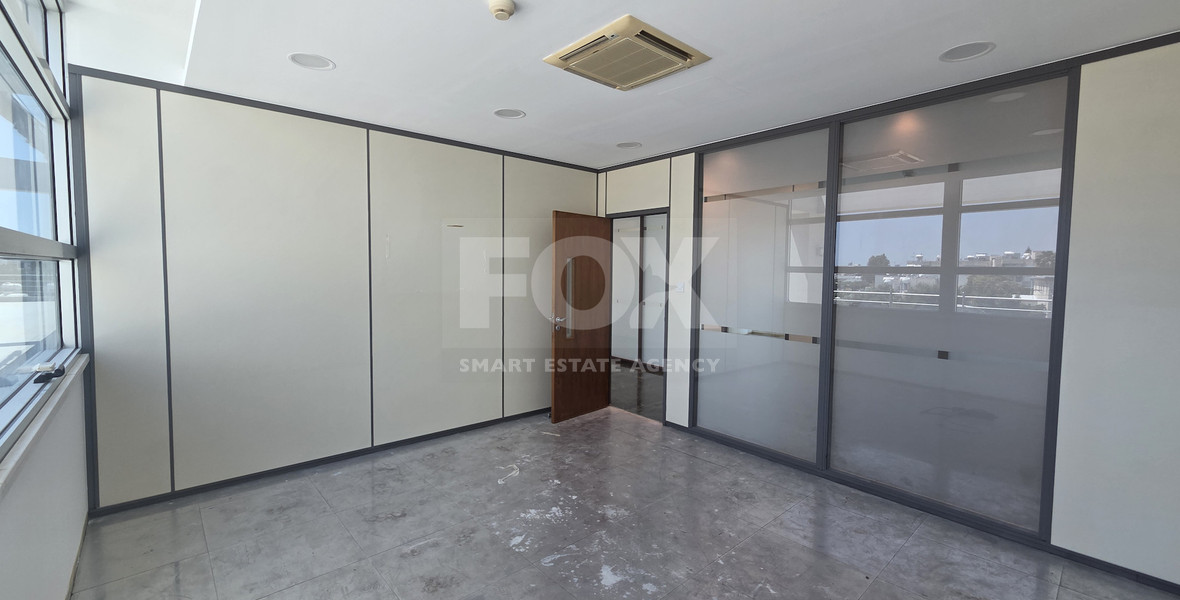 Spacious 600m² Office | 11 Rooms / Optional Open Plan | For Rent , Linopetra Main Road