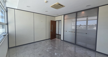 Spacious 600m² Office | 11 Rooms / Optional Open Plan | For Rent , Linopetra Main Road