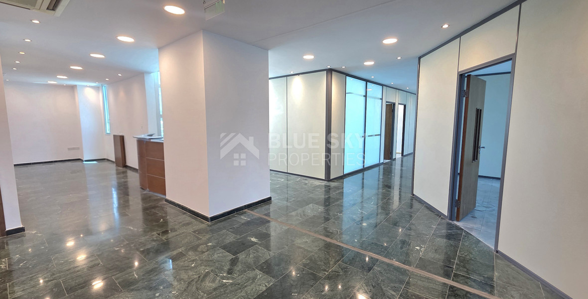 Spacious 600m² Office | 11 Rooms / Optional Open Plan | For Rent , Linopetra Main Road
