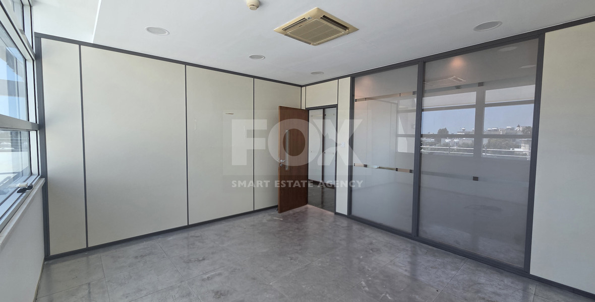 Spacious 600m² Office | 11 Rooms / Optional Open Plan | For Rent , Linopetra Main Road