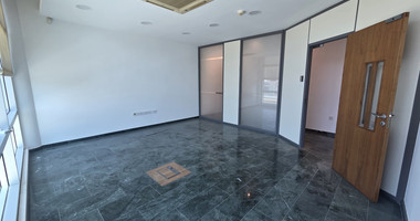 Spacious 600m² Office | 11 Rooms / Optional Open Plan | For Rent , Linopetra Main Road