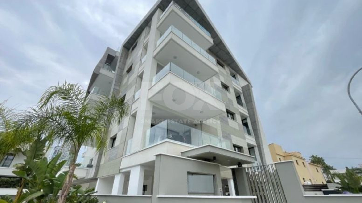 For Rent Spacious Two-Bedroom Fully Furnished Apartment - Walking Distance to the Beach – Germasogeia, Limassol