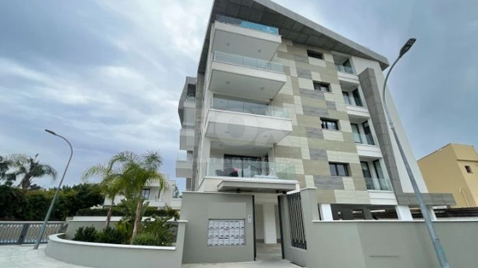 For Rent Spacious Two-Bedroom Fully Furnished Apartment - Walking Distance to the Beach – Germasogeia, Limassol