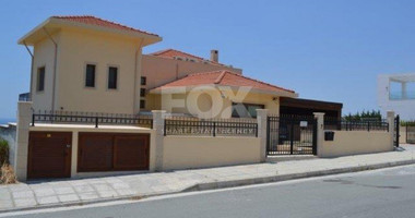 Luxury Six bedroom Villa with Sea views in Kefalogremmos, Limassol, Cyprus