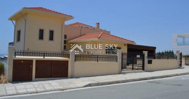 Luxury Six bedroom Villa with Sea views in Kefalogremmos, Limassol, Cyprus