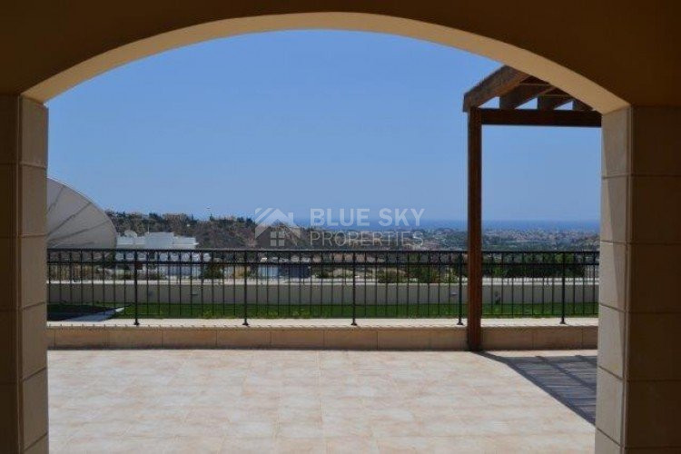 Luxury Six bedroom Villa with Sea views in Kefalogremmos, Limassol, Cyprus