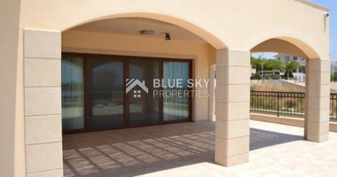 Luxury Six bedroom Villa with Sea views in Kefalogremmos, Limassol, Cyprus